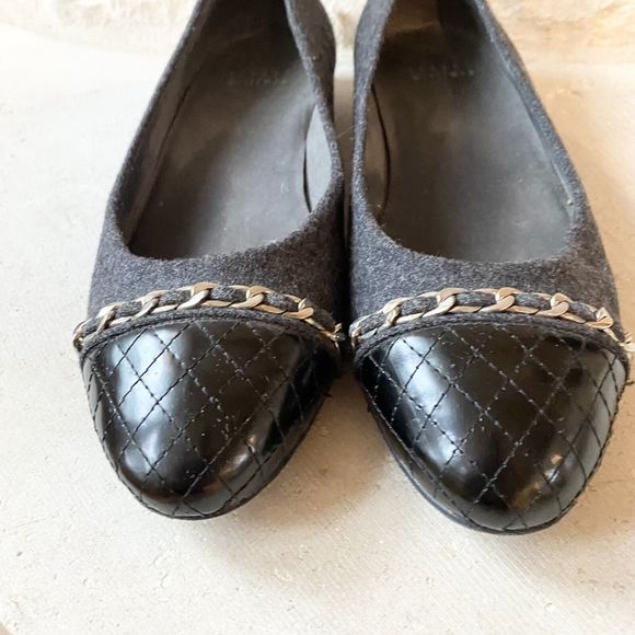 STUART WEITZMAN Ballet Flat Womens 7.5M Legacy Wool Shoes Gray Black Cap Toe - Picture 2 of 6